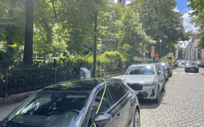Welke verkeersregels gelden voor het opladen op de openbare weg ?